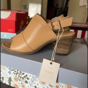 Sophia Milano Leather Shoes Women's Size 6.5